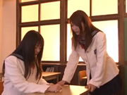 Ιαπωνικό σχολείο λεσβίες Tsubomi και Megumi